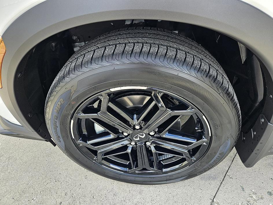 new 2026 INFINITI QX60 car, priced at $60,350