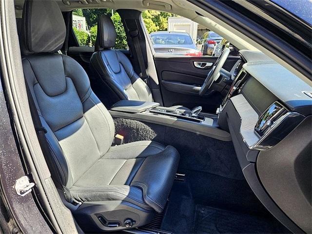 used 2022 Volvo XC60 car, priced at $30,984