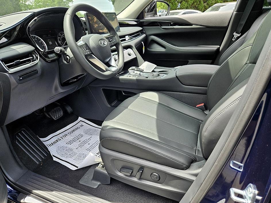 new 2025 INFINITI QX60 car, priced at $50,592