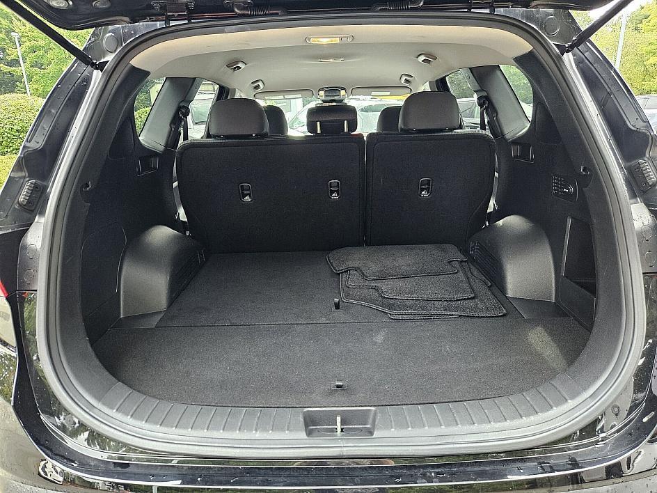 used 2022 Hyundai Santa Fe car, priced at $23,447