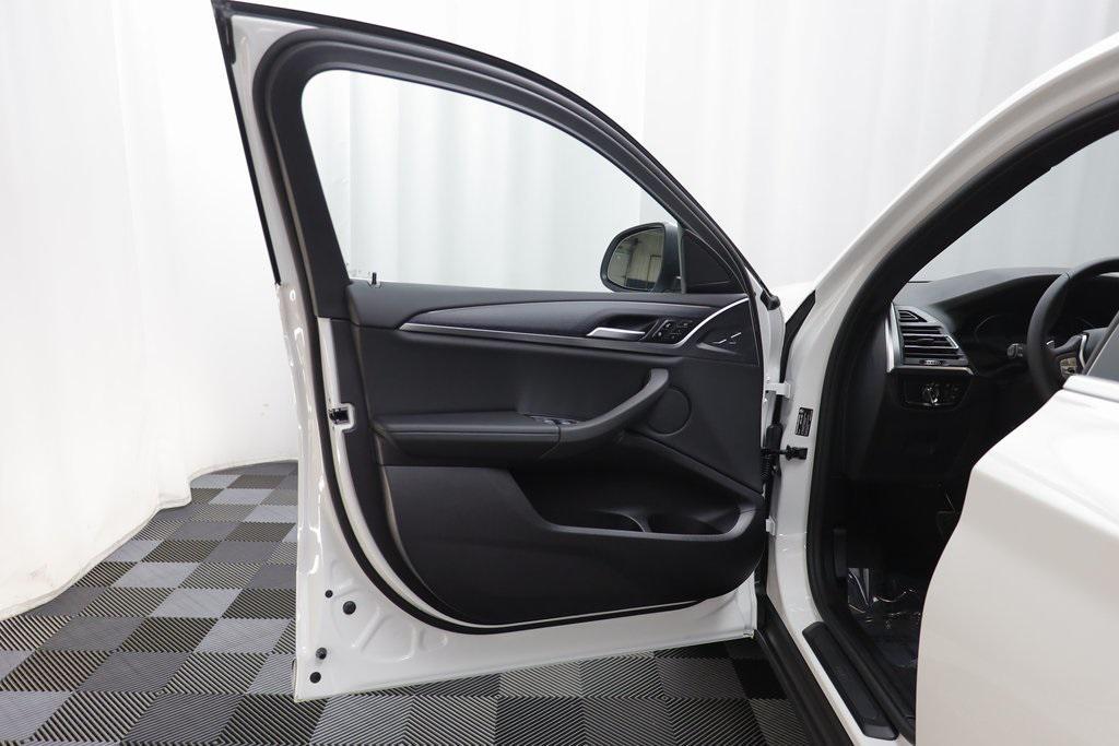 new 2025 BMW X4 car, priced at $57,795