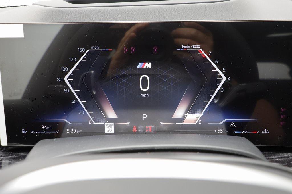 new 2026 BMW X7 car, priced at $98,725