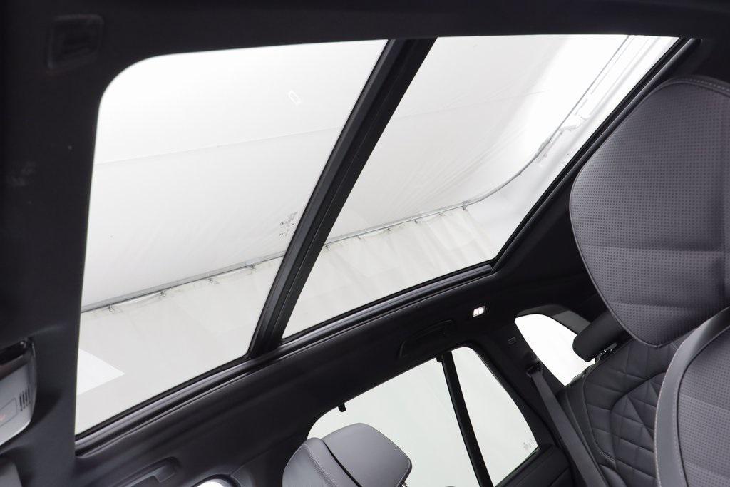 new 2026 BMW X5 PHEV car, priced at $85,675