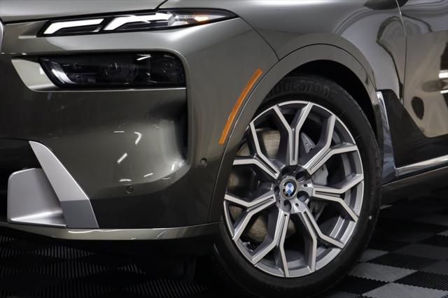 new 2026 BMW X7 car, priced at $93,040