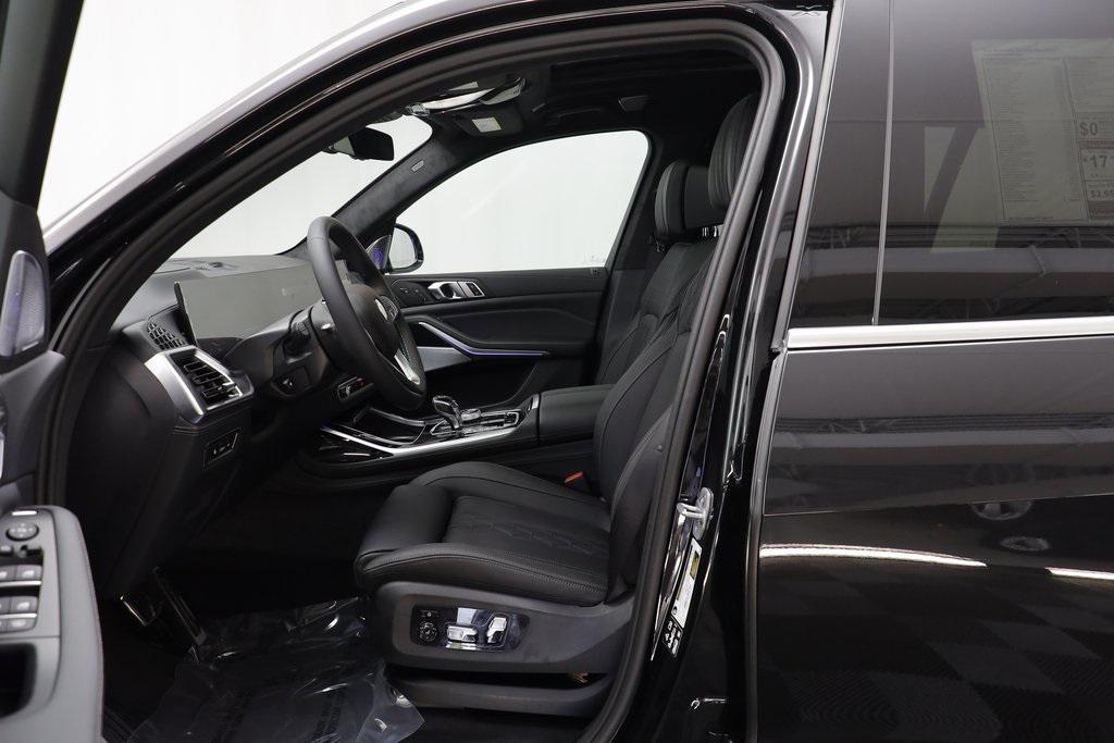 new 2026 BMW ALPINA XB7 car, priced at $162,625