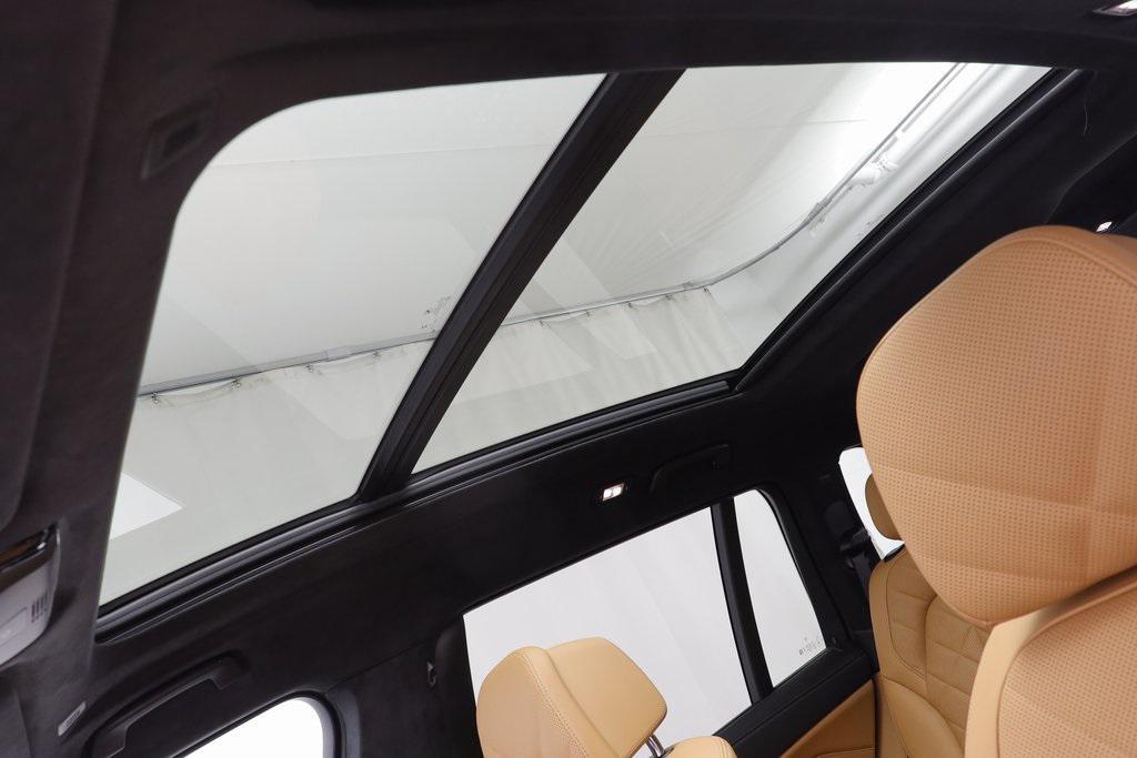 used 2024 BMW X7 car, priced at $75,977