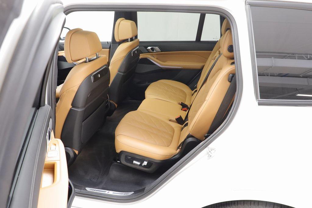 used 2024 BMW X7 car, priced at $75,977