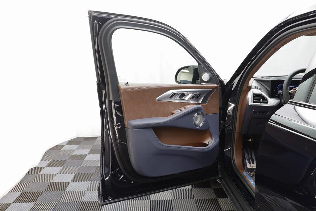 new 2026 BMW XM car, priced at $160,825