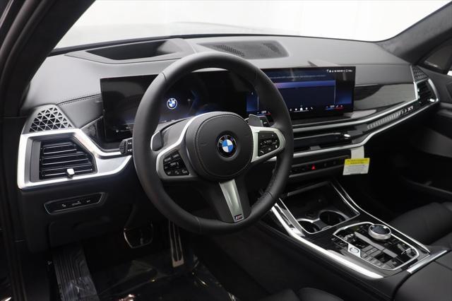 new 2025 BMW X7 car, priced at $99,670