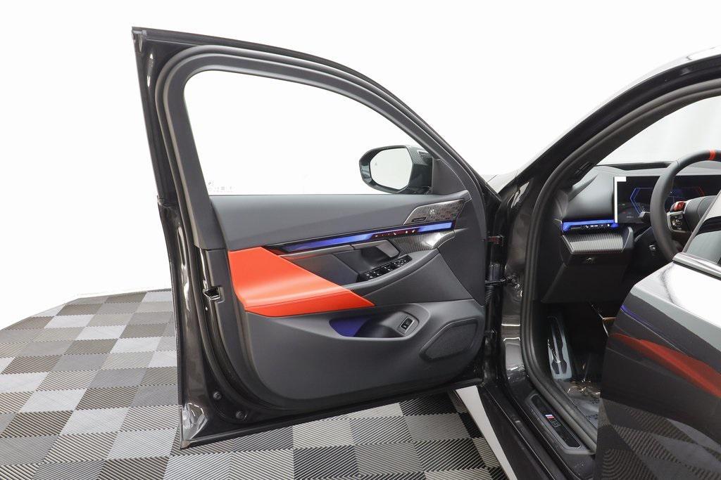 new 2026 BMW M5 car, priced at $133,615