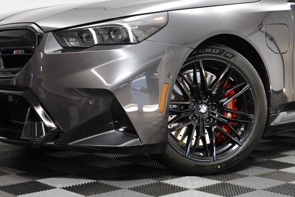 new 2026 BMW M5 car, priced at $133,615