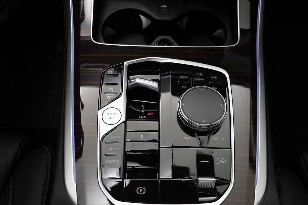 new 2026 BMW X5 PHEV car, priced at $78,250