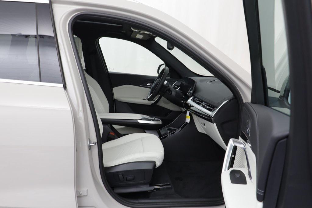 new 2026 BMW X1 car, priced at $47,700