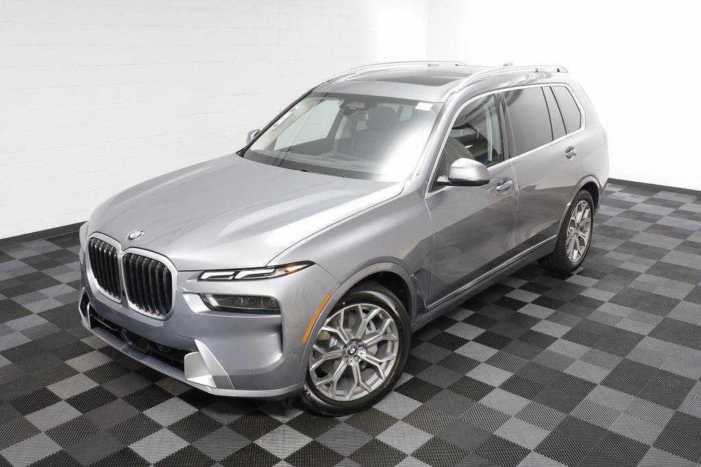 new 2026 BMW X7 car, priced at $97,460