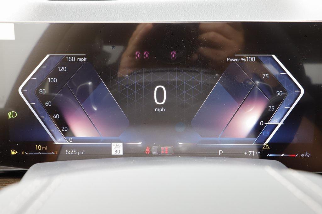 new 2026 BMW X7 car, priced at $97,460