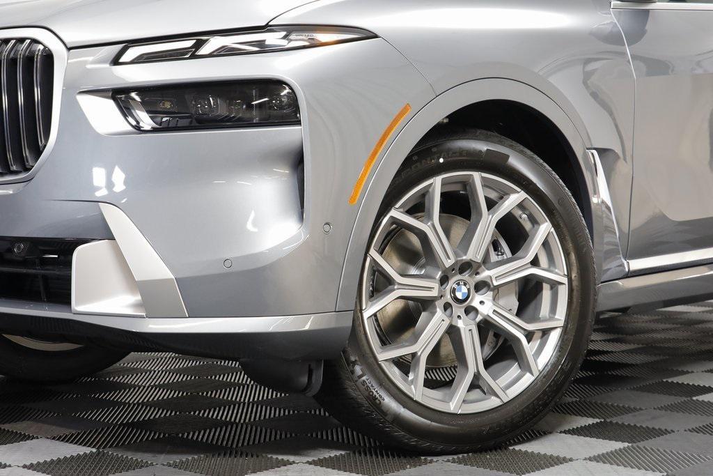 new 2026 BMW X7 car, priced at $97,460