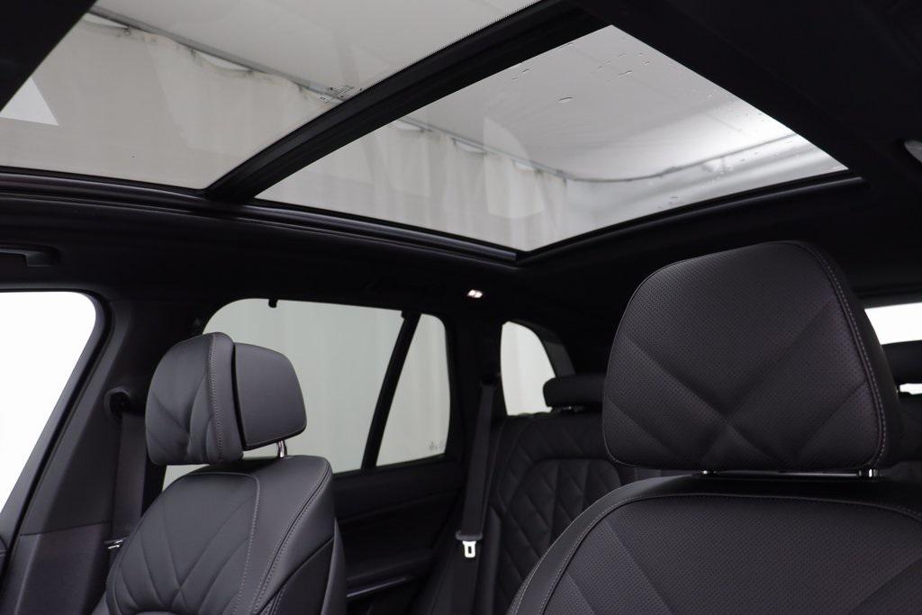 new 2026 BMW X5 car, priced at $77,725