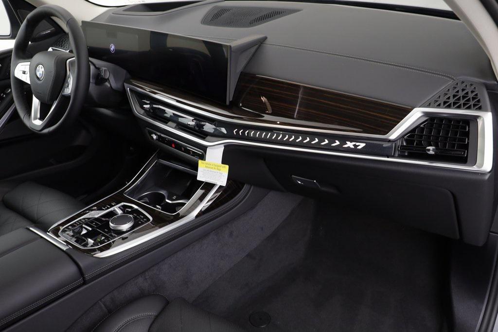 new 2026 BMW X7 car, priced at $94,990