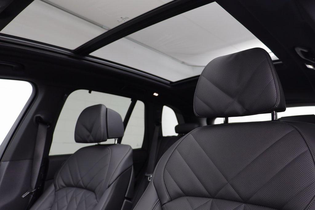 new 2026 BMW X5 car, priced at $77,725