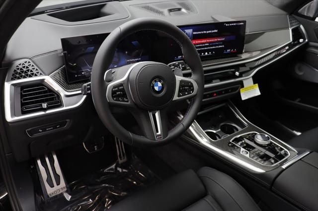 new 2026 BMW X7 car, priced at $124,640