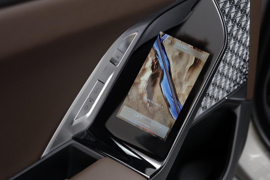 new 2026 BMW 750e car, priced at $125,705