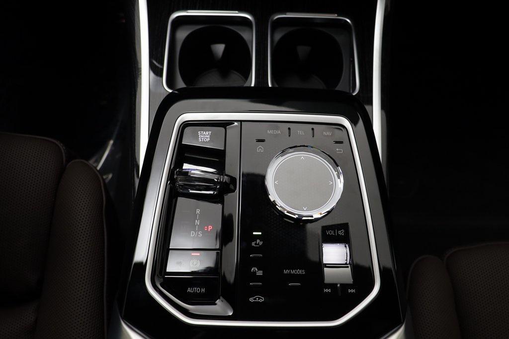 new 2026 BMW 750e car, priced at $125,705
