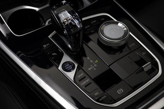new 2026 BMW ALPINA XB7 car, priced at $162,625