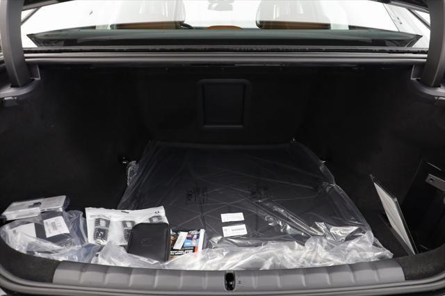 new 2025 BMW 760 car, priced at $136,095