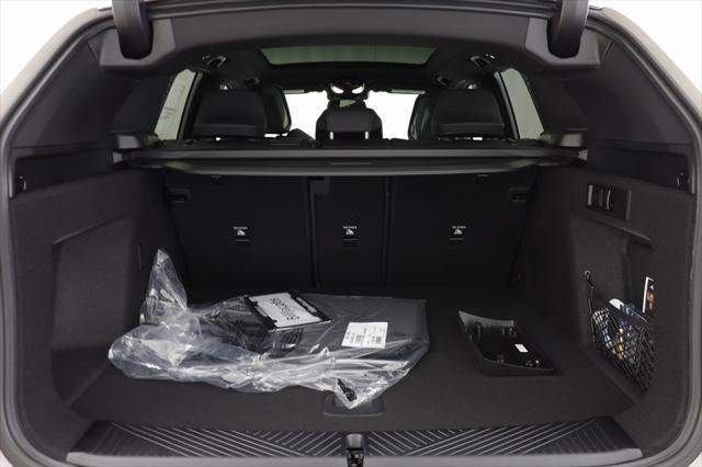 new 2025 BMW X3 car, priced at $55,395