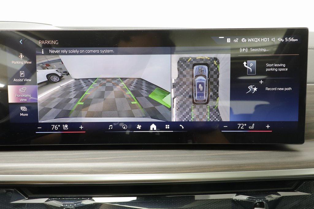 new 2026 BMW X7 car, priced at $99,285