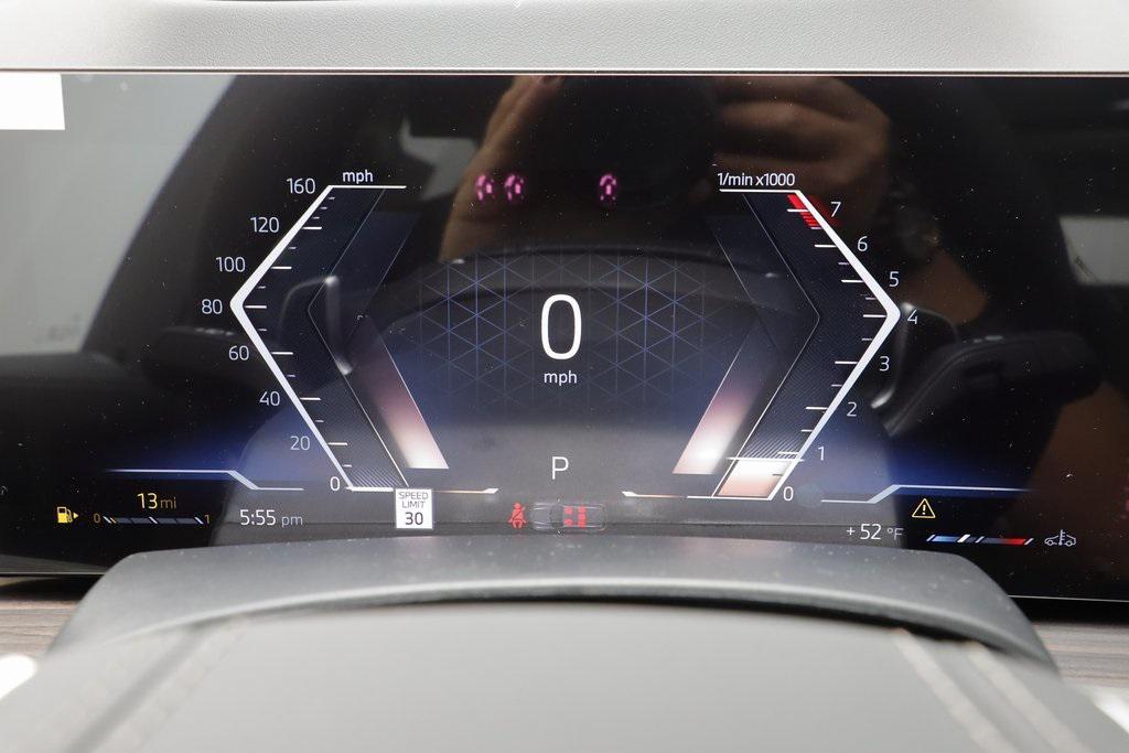 new 2026 BMW X7 car, priced at $99,285