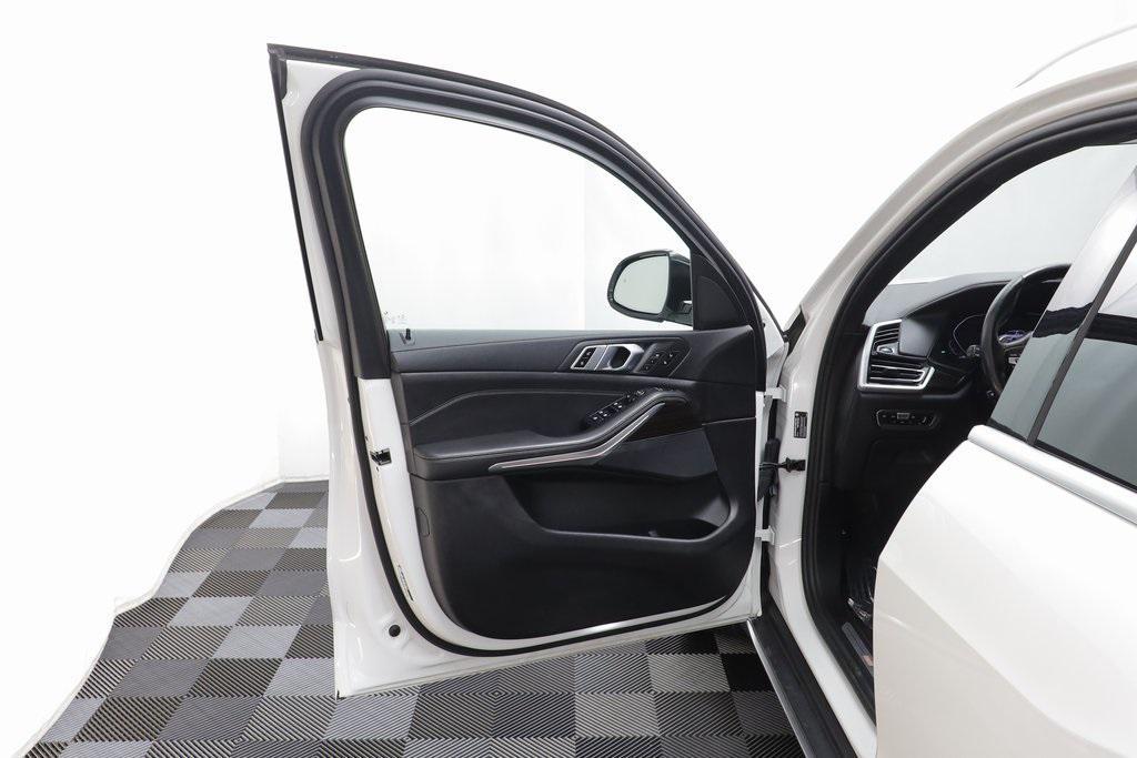 used 2021 BMW X5 car, priced at $26,577