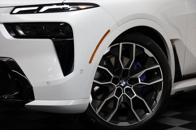 new 2026 BMW X7 car, priced at $121,655