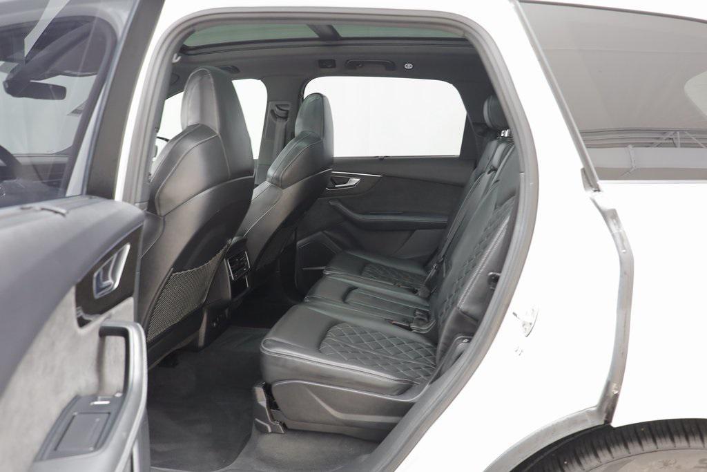 used 2022 Audi SQ7 car, priced at $52,877