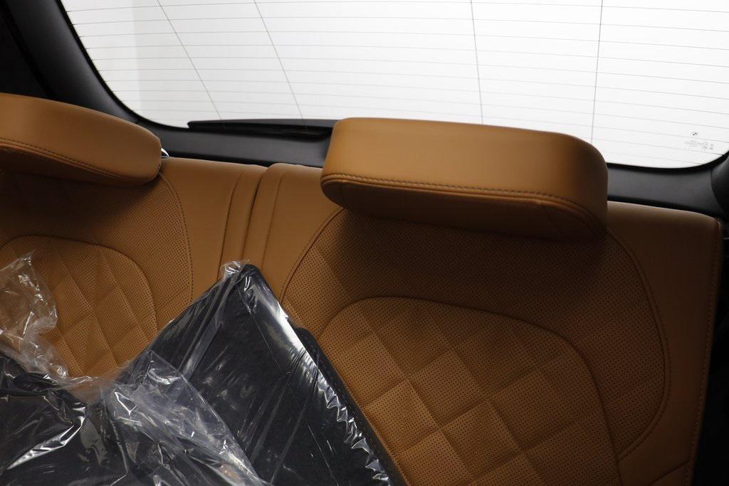 new 2026 BMW X7 car, priced at $99,240