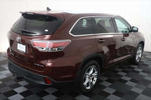 used 2016 Toyota Highlander car, priced at $18,577