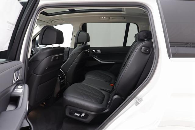 new 2026 BMW X7 car, priced at $93,040