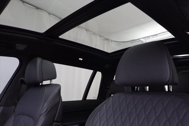 used 2023 BMW X7 car, priced at $76,977