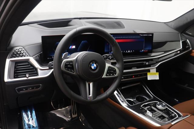 new 2025 BMW X7 car, priced at $121,010