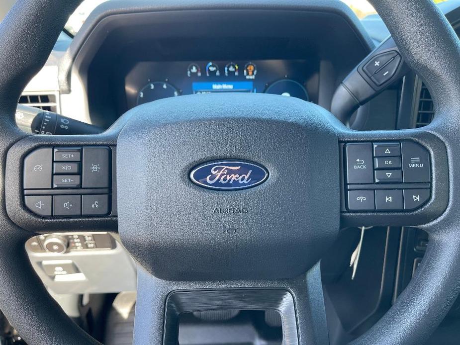 new 2024 Ford F-150 car, priced at $45,621