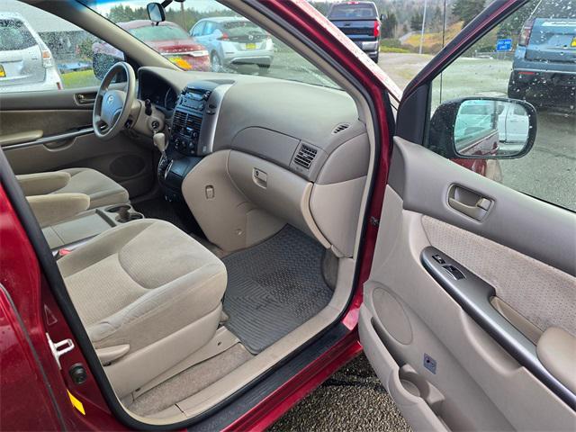 used 2008 Toyota Sienna car, priced at $9,794