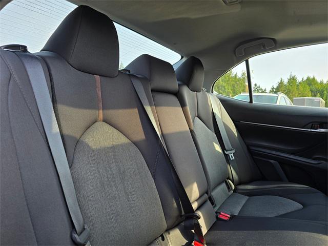 used 2020 Toyota Camry Hybrid car, priced at $26,701