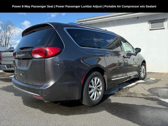 used 2018 Chrysler Pacifica car, priced at $17,885