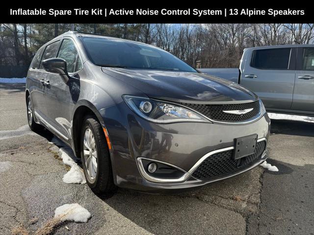 used 2018 Chrysler Pacifica car, priced at $17,885