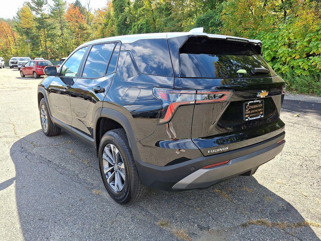 used 2026 Chevrolet Equinox car, priced at $29,906
