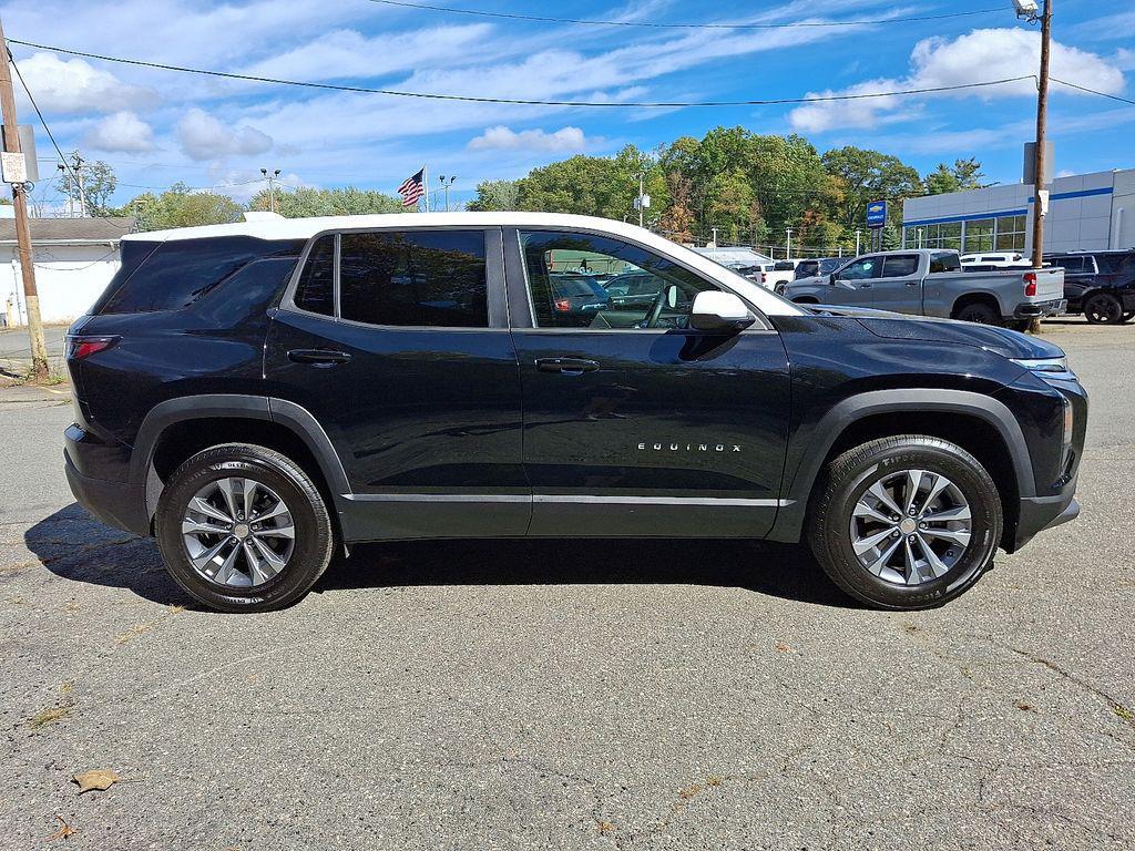 used 2026 Chevrolet Equinox car, priced at $29,906