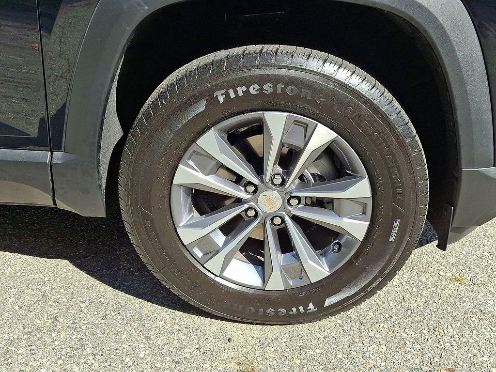 used 2026 Chevrolet Equinox car, priced at $29,906