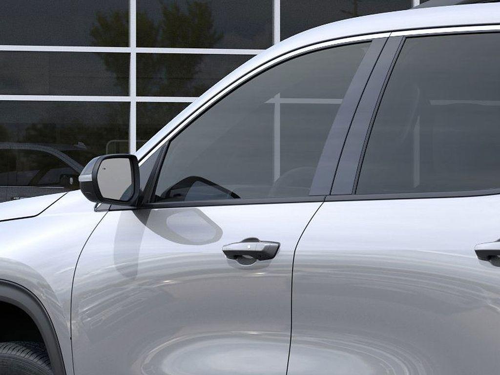 new 2026 Chevrolet Traverse car, priced at $45,995