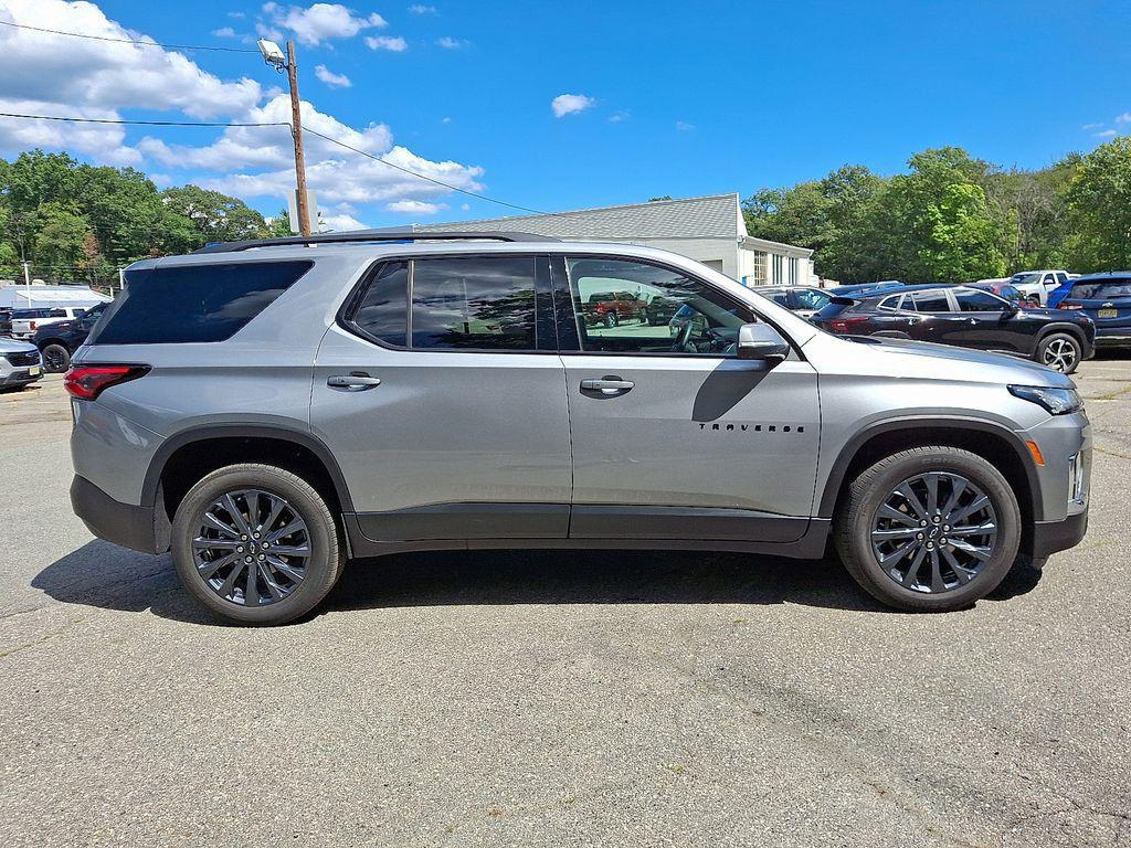 used 2023 Chevrolet Traverse car, priced at $35,966