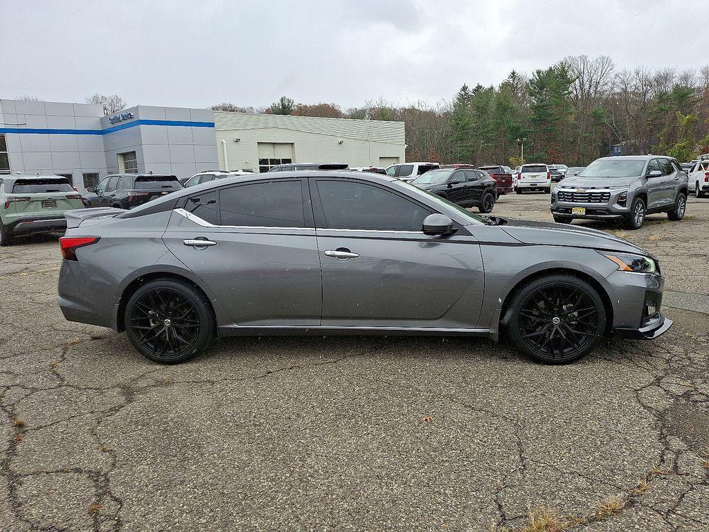 used 2023 Nissan Altima car, priced at $21,966